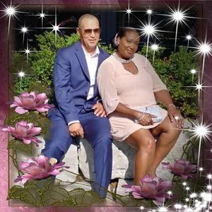 Meet your Posher, Maxine